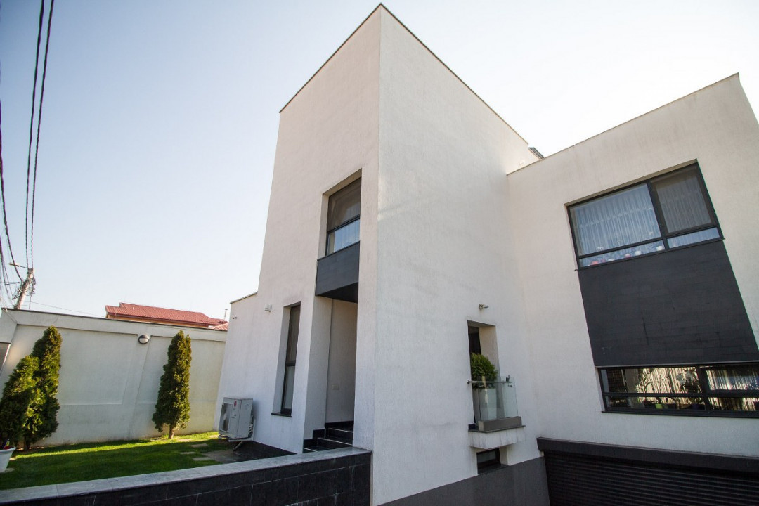 Vanzare vila lux - Zona Popesti Leordeni