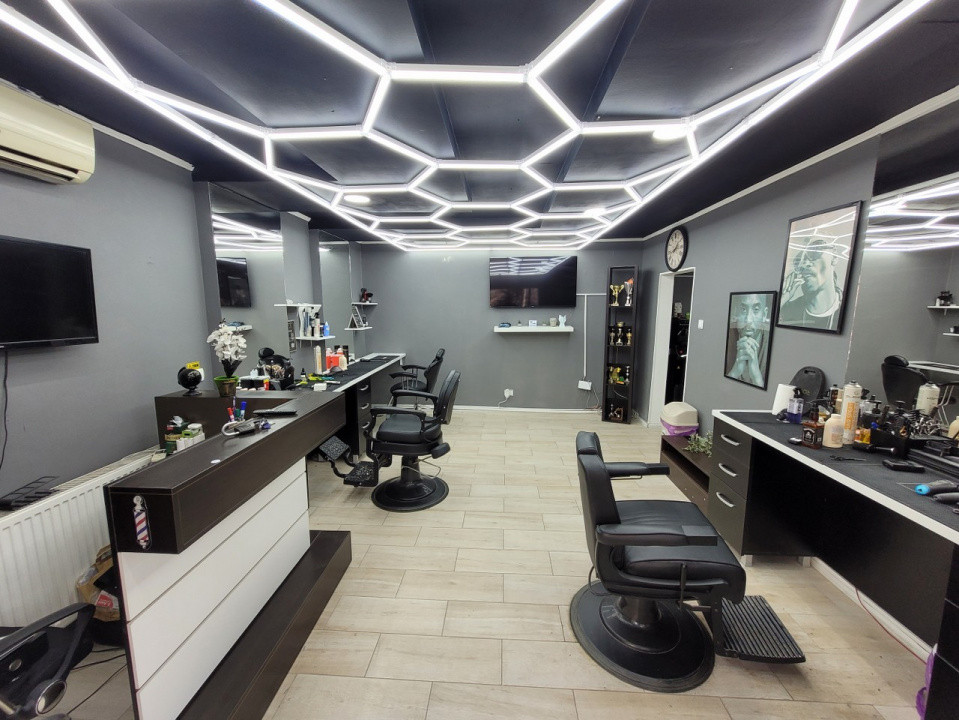 Spatiu comercial zona Mall Vitan