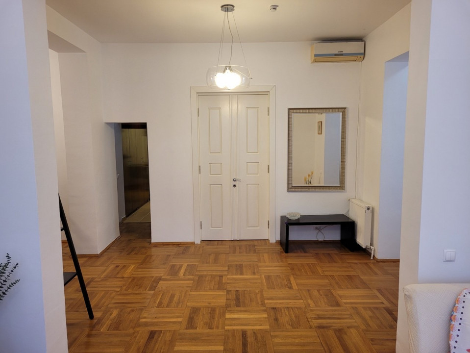 Mall Vitan -apartament in vila