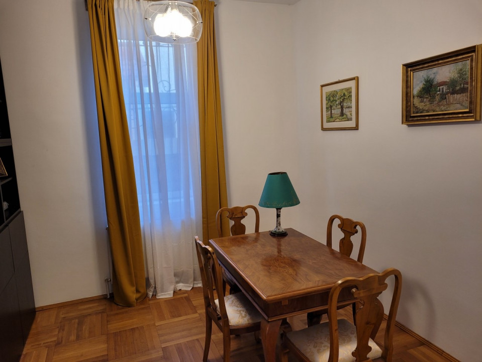 Mall Vitan -apartament in vila