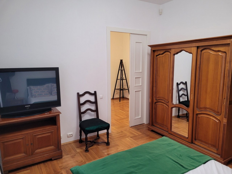 Mall Vitan -apartament in vila