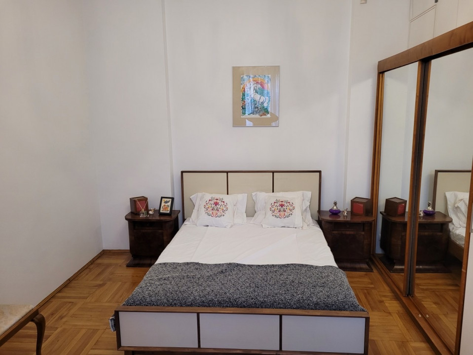Mall Vitan -apartament in vila