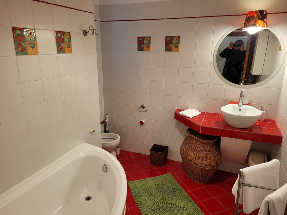 Mall Vitan -apartament in vila