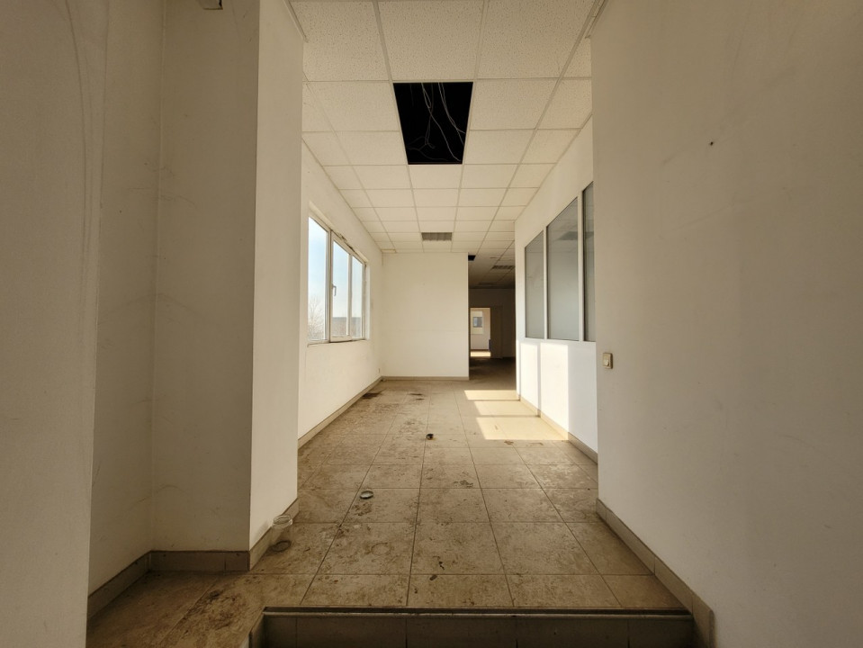 Cladire comerciala Metalurgiei