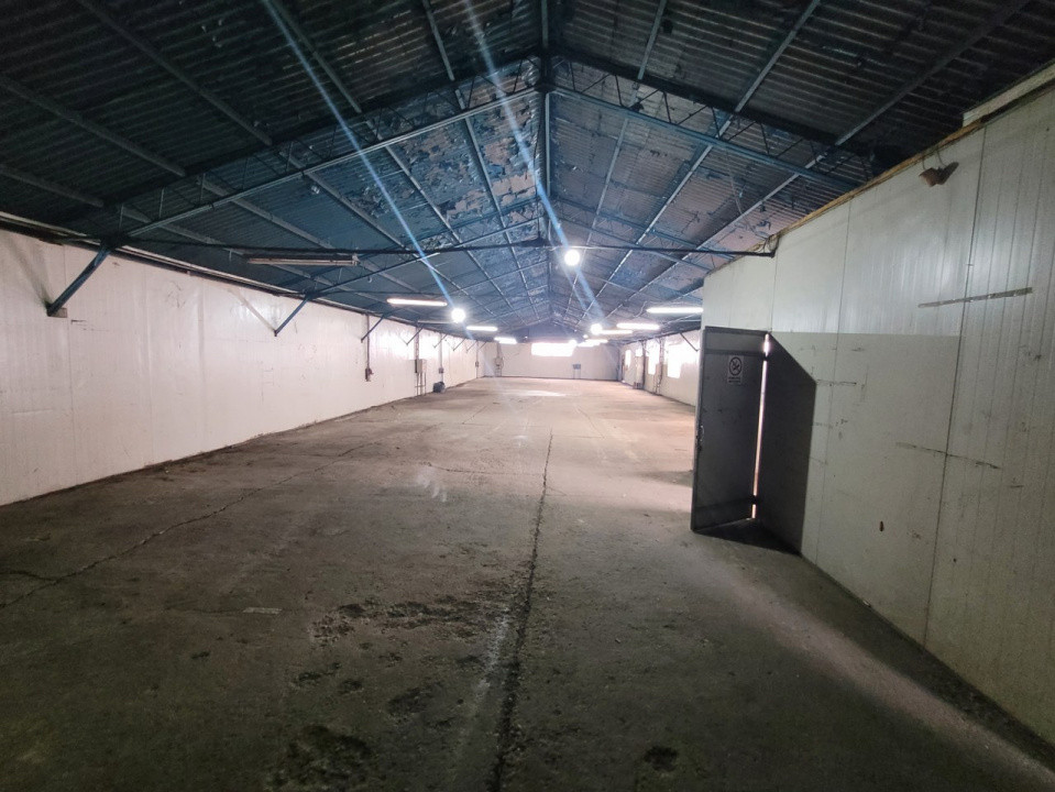 Spatiu depozitare Baicului 3 eur/mp