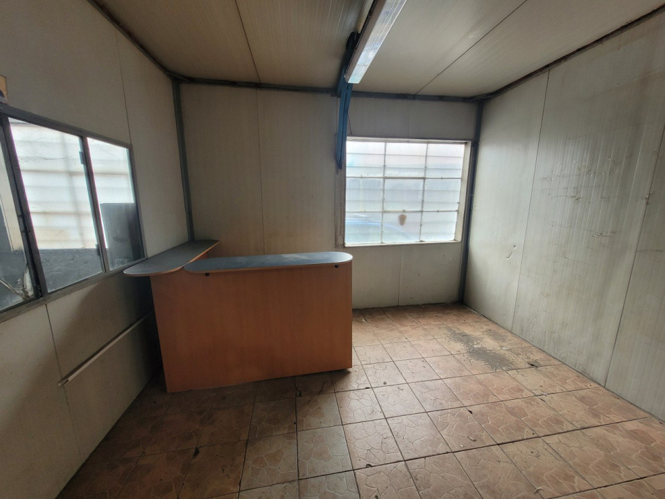 Spatiu depozitare Baicului 3 eur/mp