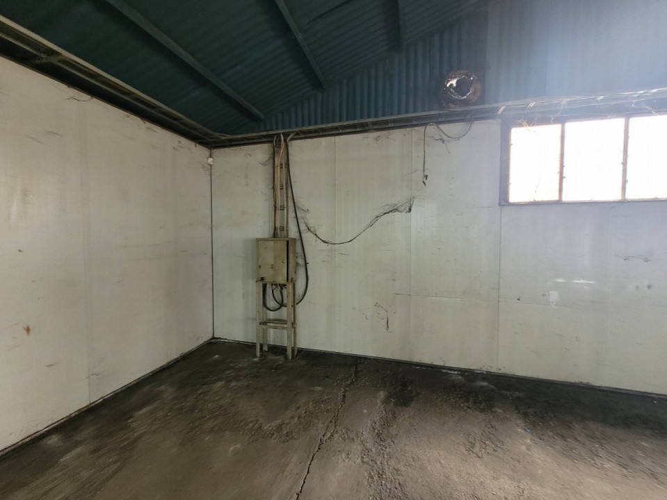 Spatiu depozitare Baicului 3 eur/mp