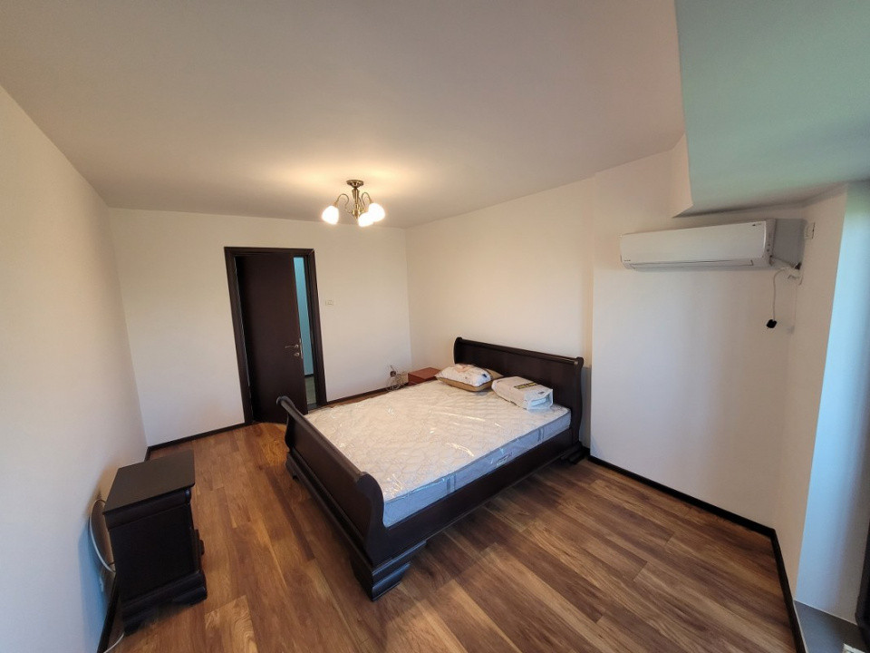 Piata Alba Iulia 3 cam Office