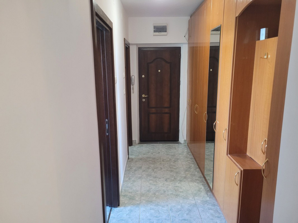 Piata Unirii 4 cam Office