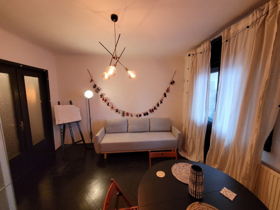 3 Cam Bd Corneliu Coposu la OMV