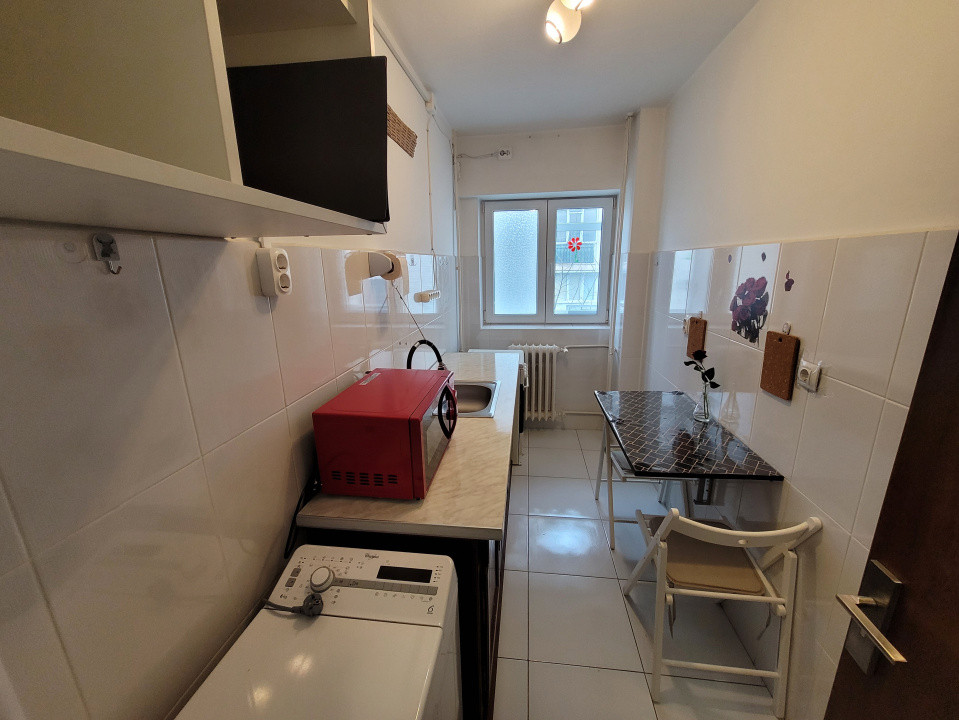 Garsoniera spatioasa Piata Unirii 