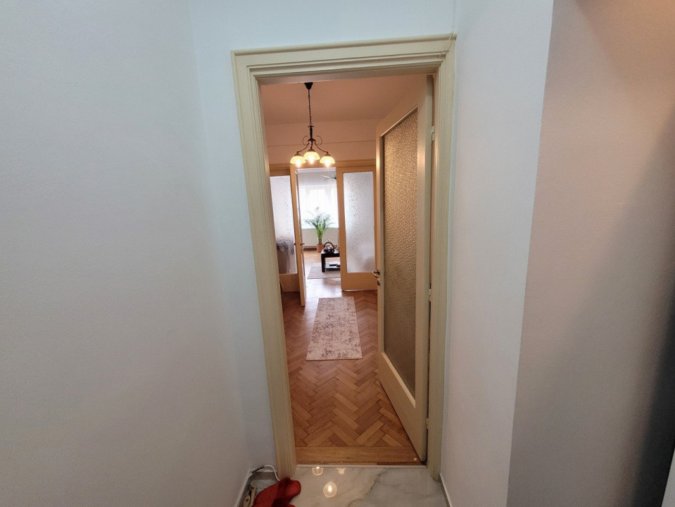 Studio ultracentral inchiriere termen mediu