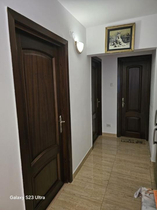 Basarabia – Patinoarul National, decomandat