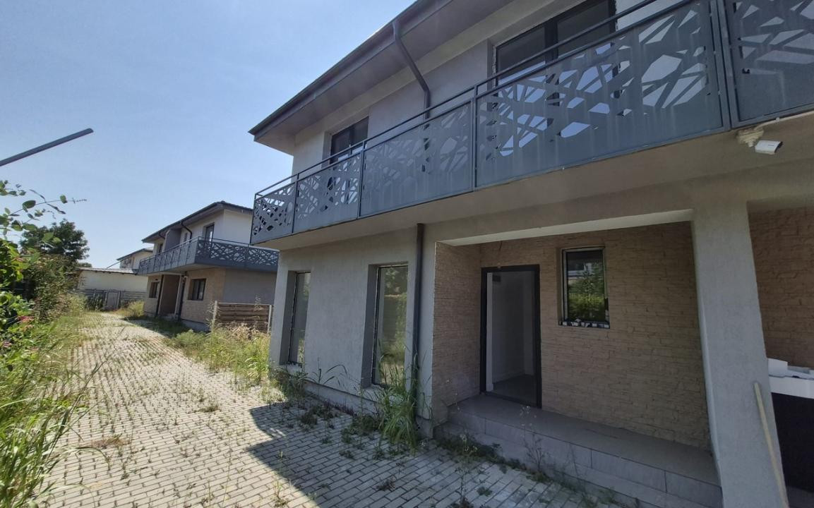 Casă tip duplex 4 camere, 96,3 mp utili, curte și parcare – Otopeni