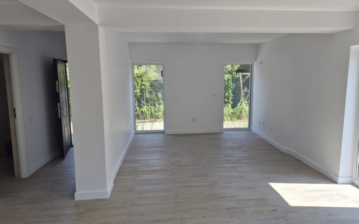 Casă tip duplex 4 camere, 96,3 mp utili, curte și parcare – Otopeni