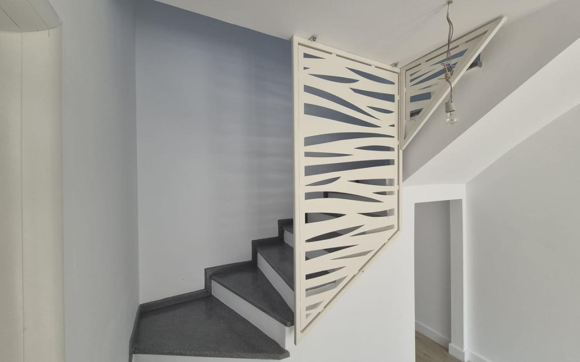Casă tip duplex 4 camere, 96,3 mp utili, curte și parcare – Otopeni