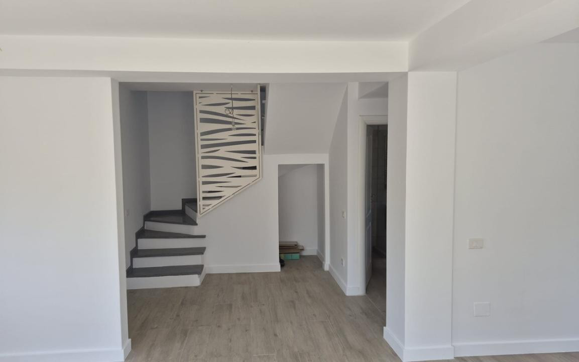 Casă tip duplex 4 camere, 96,3 mp utili, curte și parcare – Otopeni