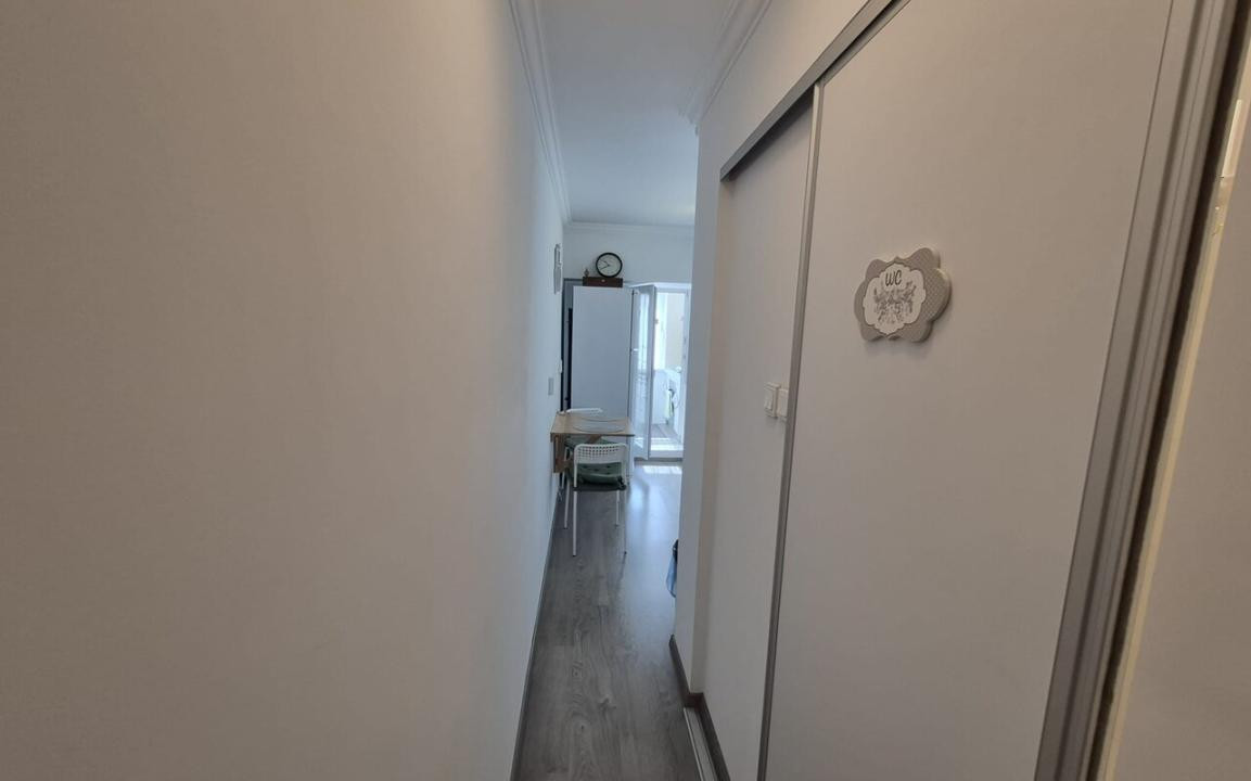 Apartament 3 camere de închiriat – Pța Alba Iulia – terasă generoasa