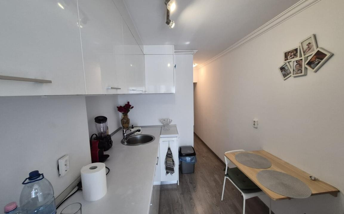 Apartament 3 camere de închiriat – Pța Alba Iulia – terasă generoasa