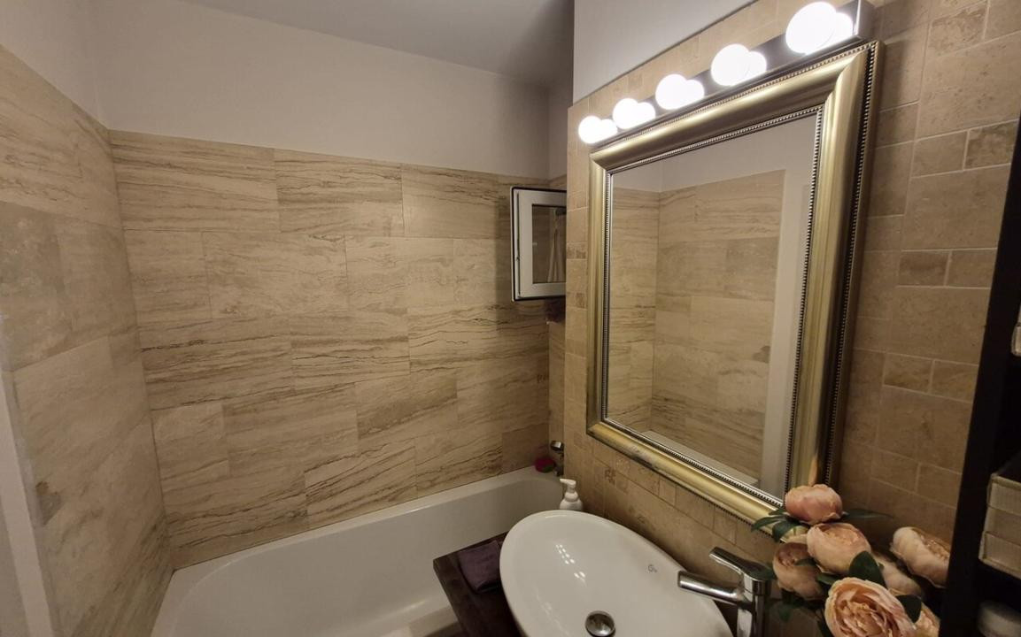 Apartament 3 camere de închiriat – Pța Alba Iulia – terasă generoasa