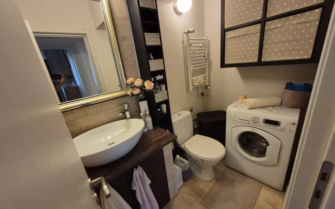 Apartament 3 camere de închiriat – Pța Alba Iulia – terasă generoasa