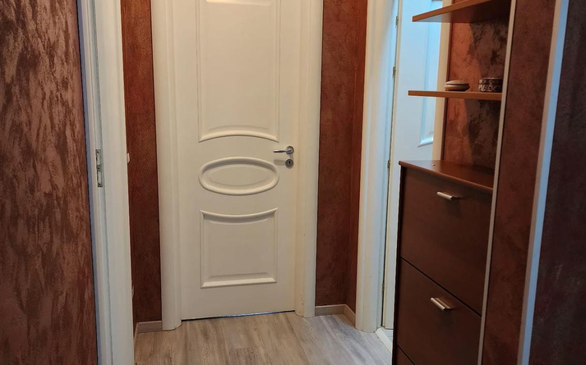 2 camere Aleea Fetești cu loc de parcare