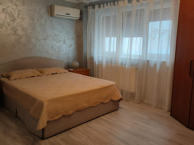 2 camere Aleea Fetești cu loc de parcare